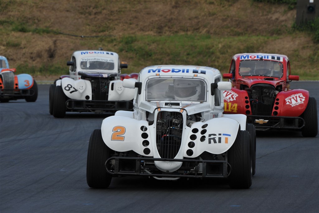 OK Mobil 1 Legend Car-kørerne indtager søndag Sturup Raceway
(Foto: Morten Alstrup)